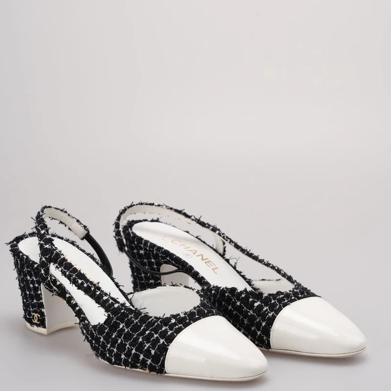 Chanel Schwarze Tweed-Slingback-Pumps mit weißer Zehenkappe 38.5