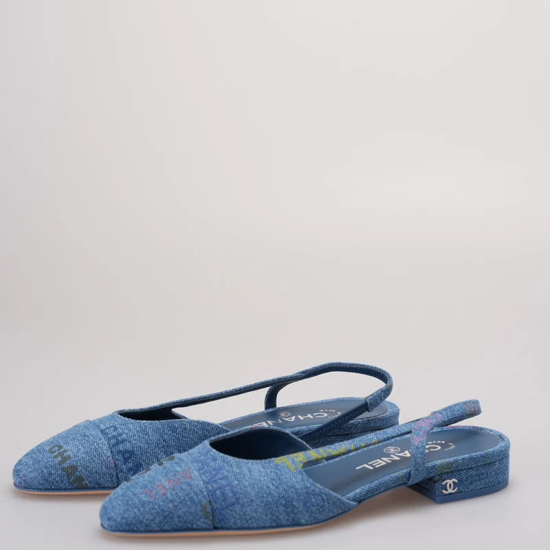 Chanel Denim Slingback Flats Cap Toe CC Hellblau Mehrfarbig Größe 36.5
