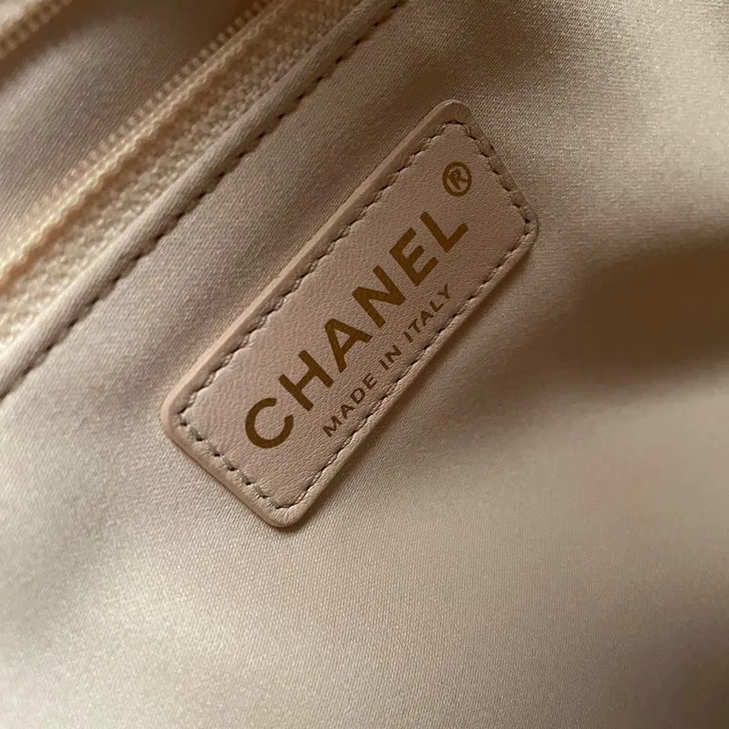 Chanel Beige Grand Shopping Tote Beige GST Tasche aus Kaviarleder mit goldenen Beschlägen