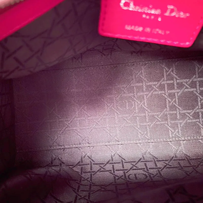 Christian Dior Lady Dior Bag – Mittlere Handtasche aus rotem Cannage-Lammleder