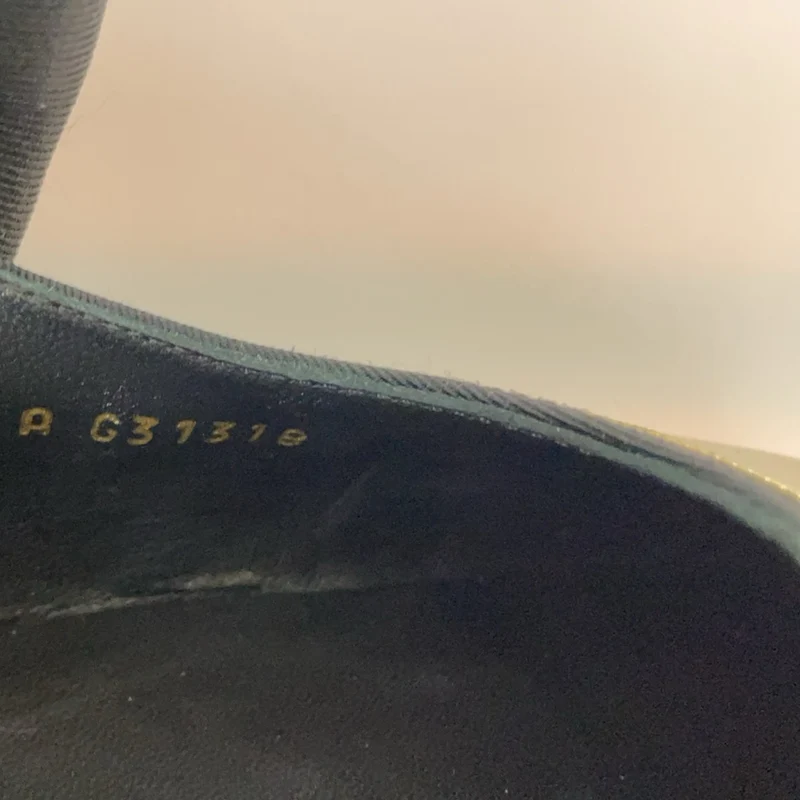 Chanel Schwarz/Gold Escarpins Slingback Chanel Velours Noir Größe 40.5
