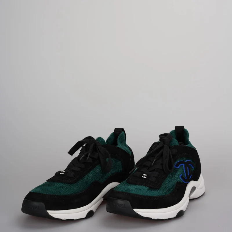 Chanel Low-Top Sneakers Wildleder und Strickstoff Schwarz/Grün/Weiß Gr.38