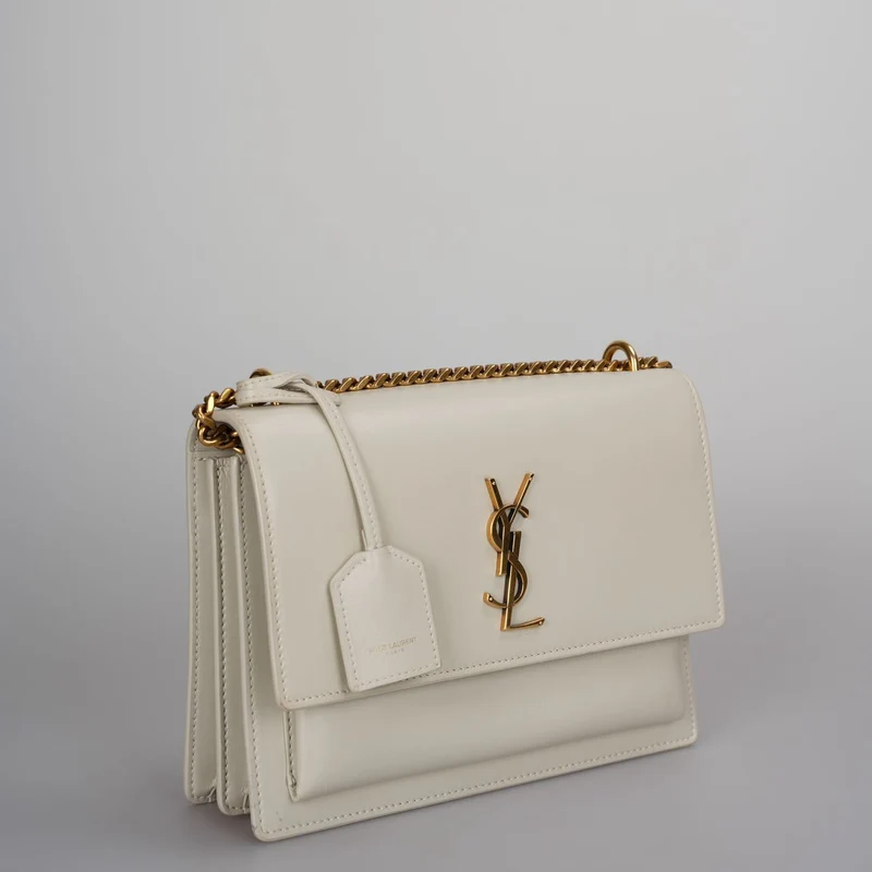 Saint Laurent Sunset Medium Bag aus weißem Kalbsleder mit goldenen Metallteilen