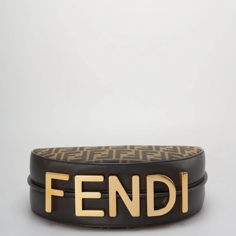 Fendi Graphy Kleine Tasche aus FF-Jacquard-Stoff in Braun
