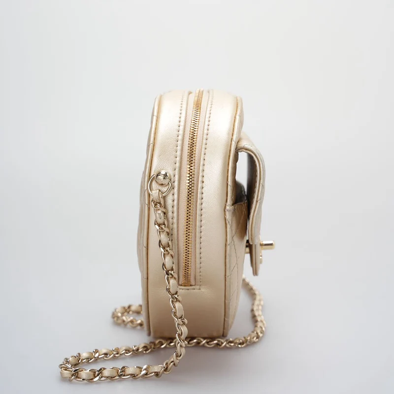 Chanel Champagner Gold Große Herztasche in Love Heart Clutch Groß