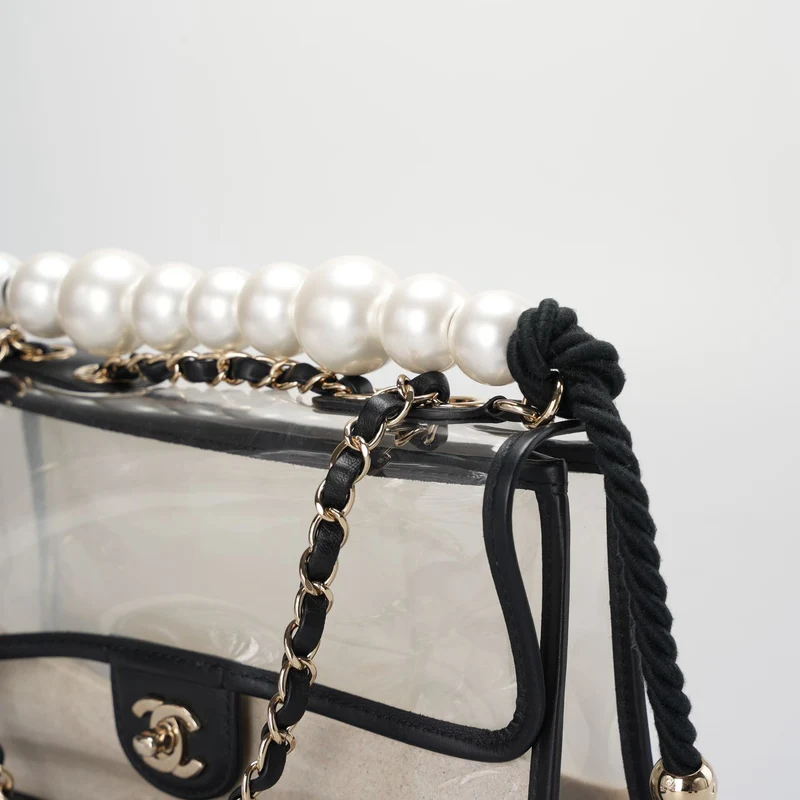 Chanel Sand By The Sea Classic Flap Bag Medium mit Perlenriemen – Kollektion 2018