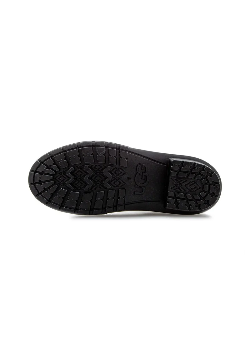 Chevonne black