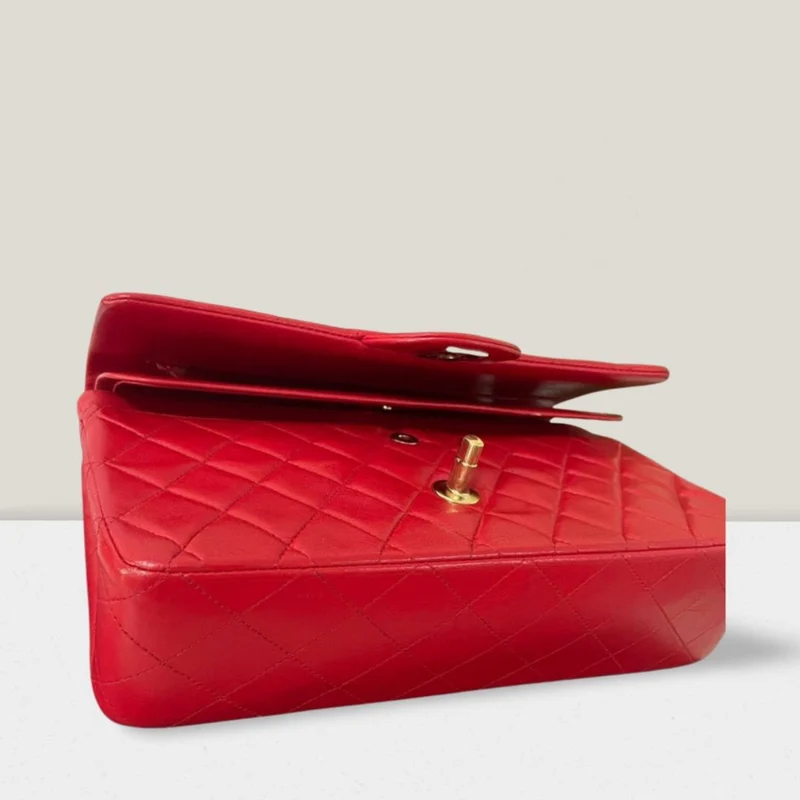 Chanel Red Vintage Classic Double Flap Bag Medium aus Lammleder mit 24 Karat Goldbeschlägen
