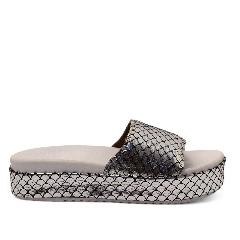 Women Silver Leather Slipper #2846