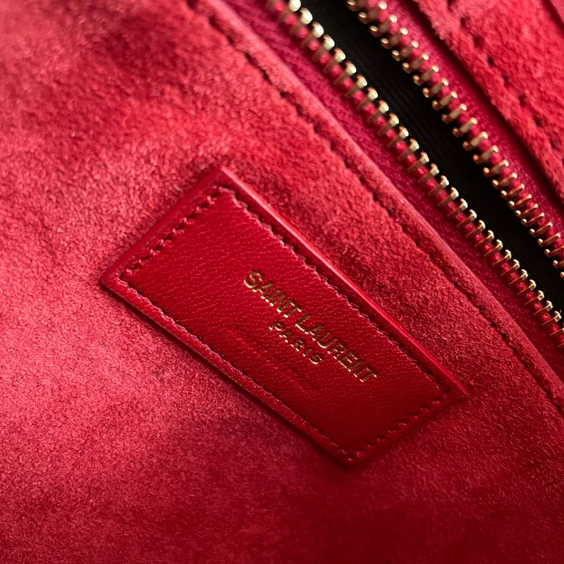 Saint Laurent Le 5 À 7 Hobo-Tasche mit Logoplakette