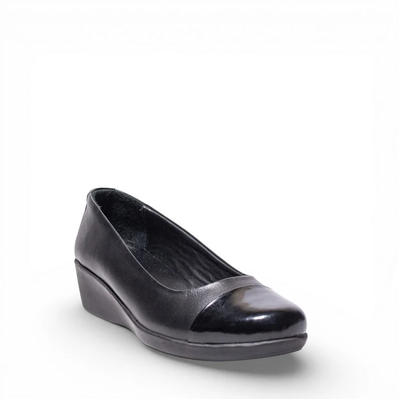 Women Black Vernis Leather Shoe #4516