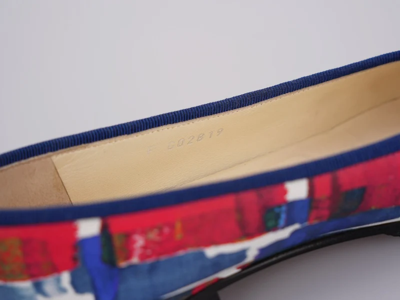 Chanel Mehrfarbige abstrakte Lack-Ballerinas mit CC-Cap-Toe, Größe 37