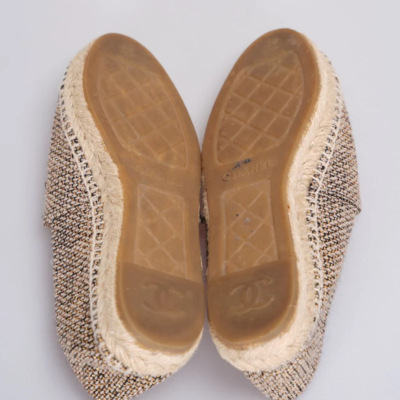Chanel Tweed Grosgrain CC Espadrilles in Gold Beige Schwarz