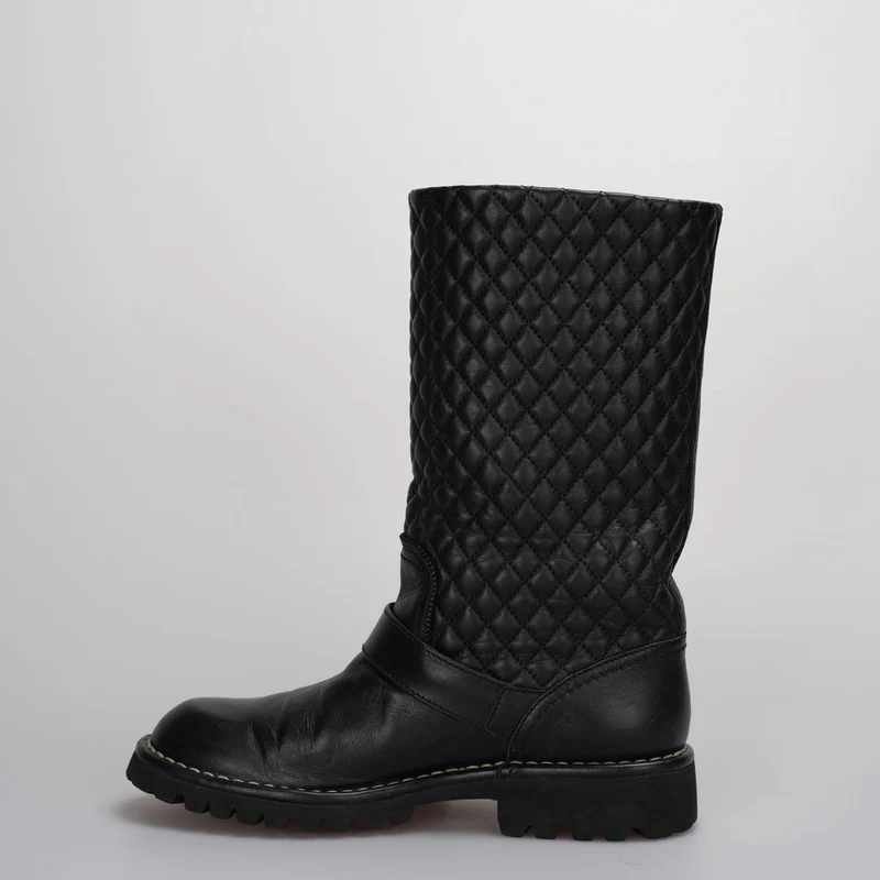 Chanel gesteppte Motorradstiefel Schwarz