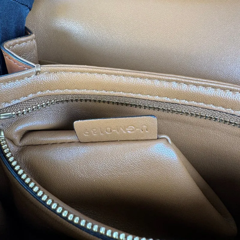 Celine Classique Triomphe Tasche