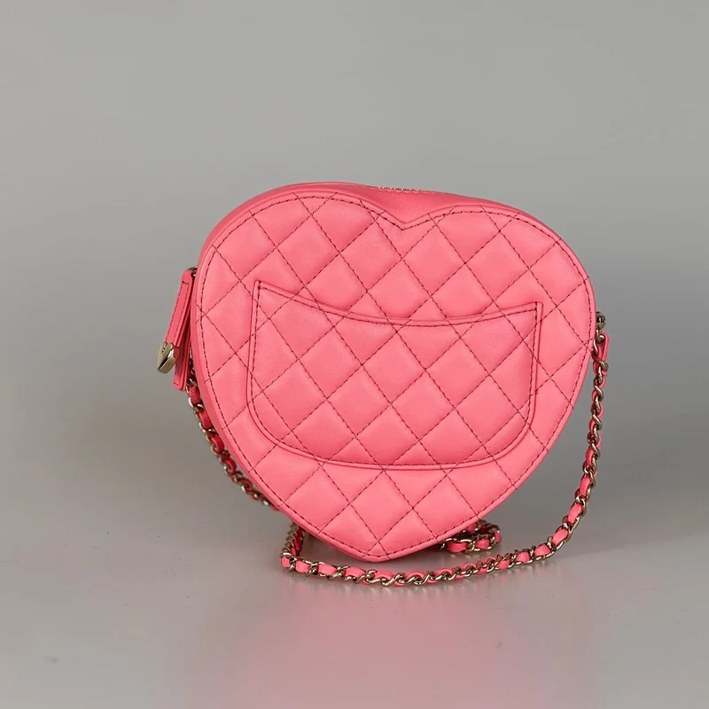 Chanel Pink Heart Bag aus Lammleder mit goldenen Beschlägen, groß