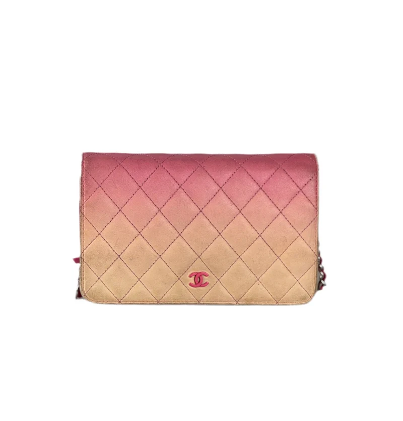 Chanel Geldbörse mit Kette WOC Dunkelrosa verblasstes Lammleder