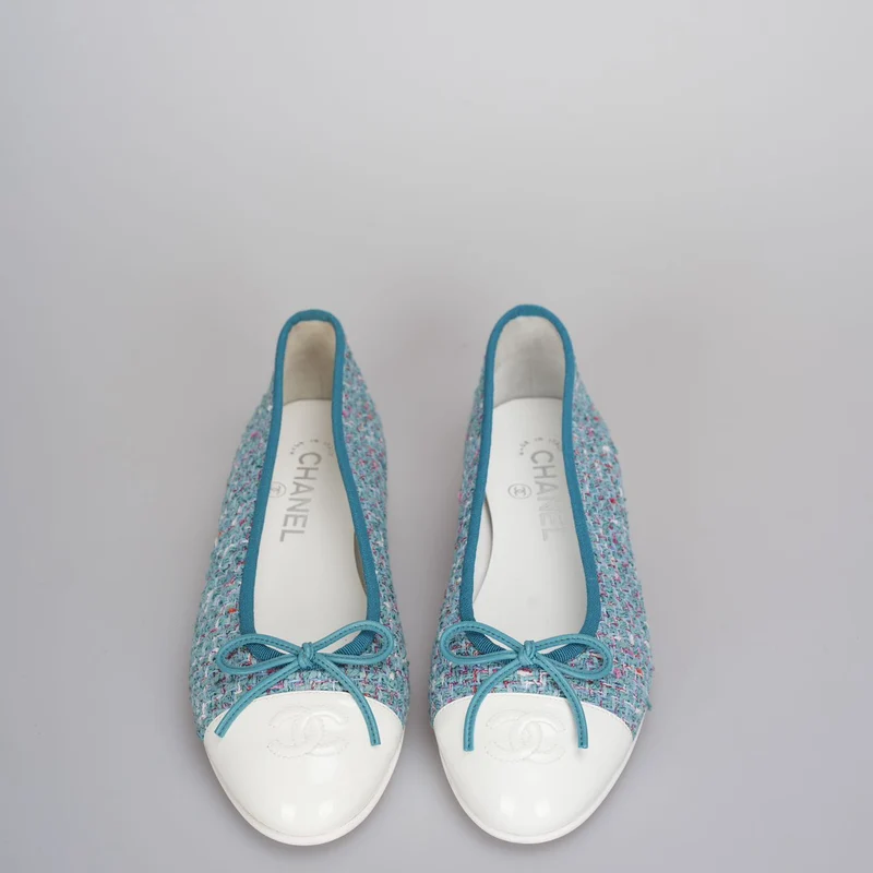 Chanel Blau/Weiß Tweed Kalbsleder Cap Toe Ballerinas Größe 37