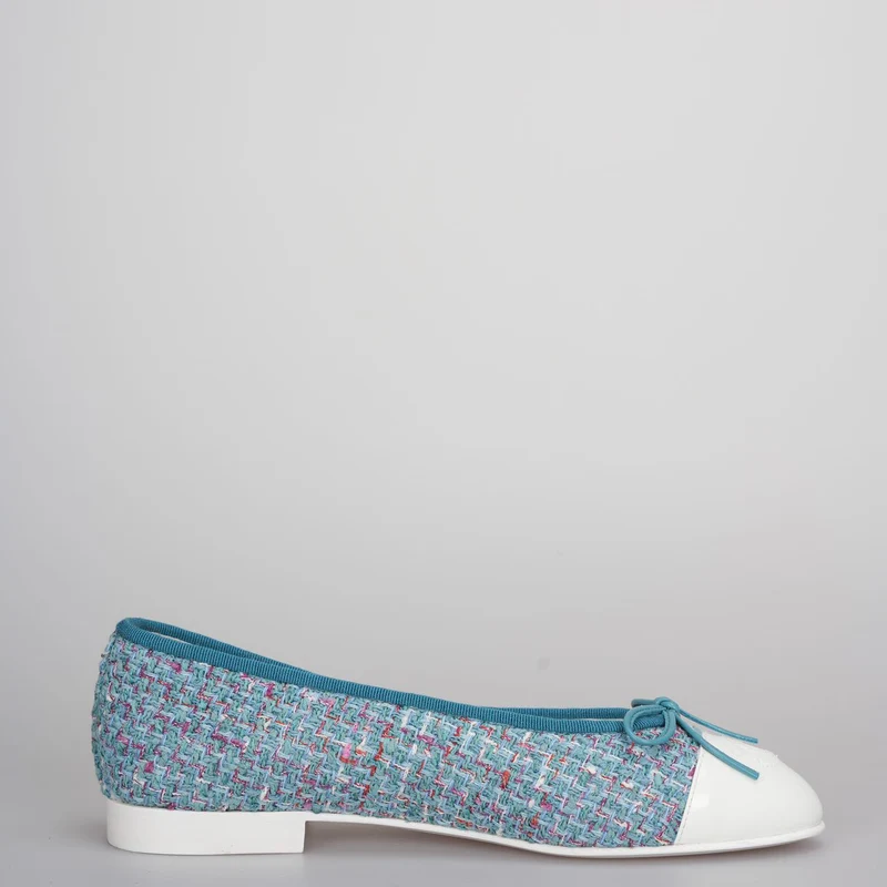Chanel Blau/Weiß Tweed Kalbsleder Cap Toe Ballerinas Größe 37