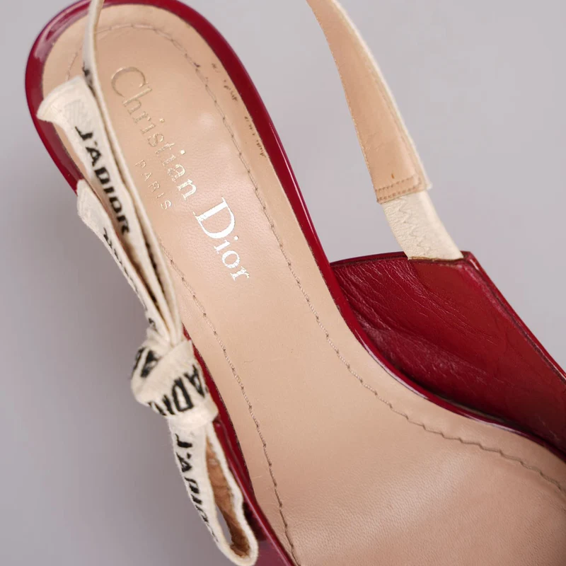 Christian Dior J'adior Slingback-Pumps aus Lackleder, 6 cm, 37D, Burgunderrot