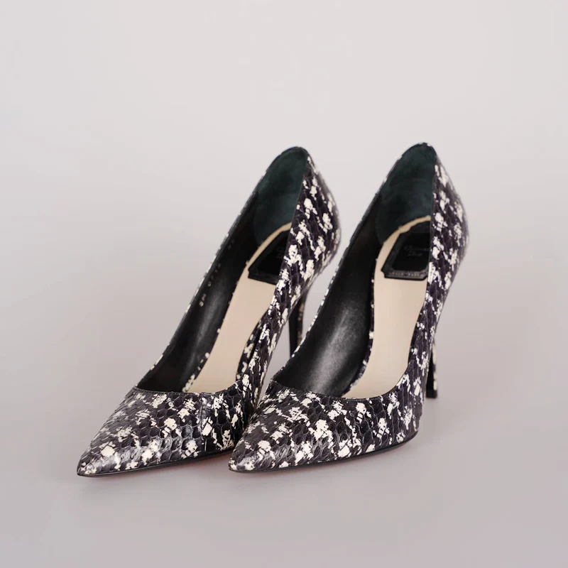 Christian Dior Klassischer Hahnentritt-Stiletto 10 cm Pumps 37 mit beiger Innensohle