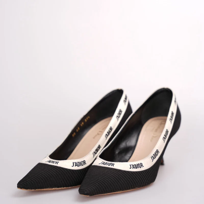 Christian Dior Schwarze Canvas J'adior Pumps Größe 37.5D mit beiger Innensohle