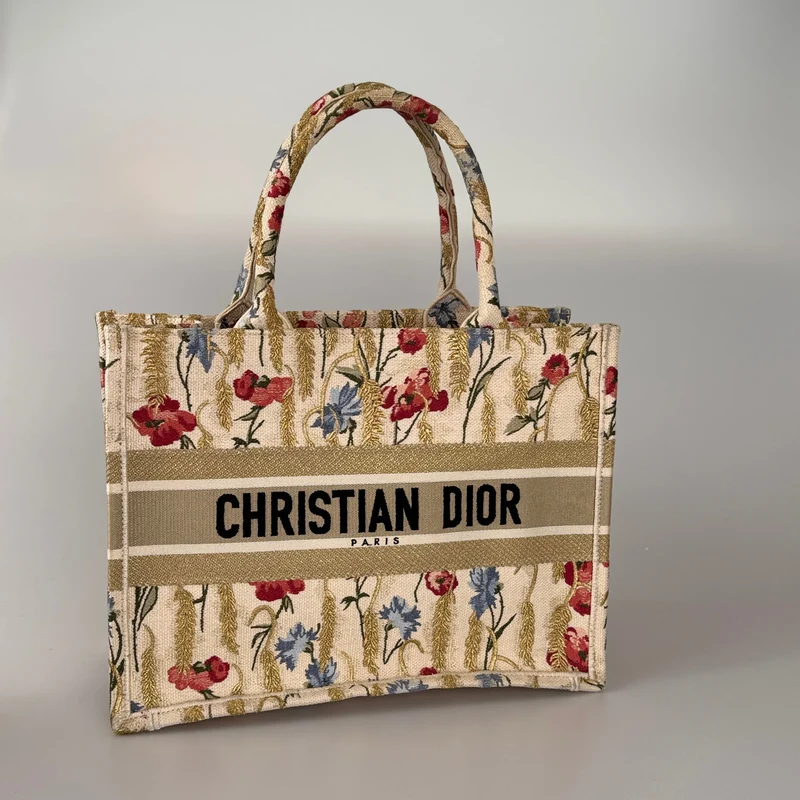 Christian Dior Beige Blumen bestickte Canvas Buchtasche Mittel