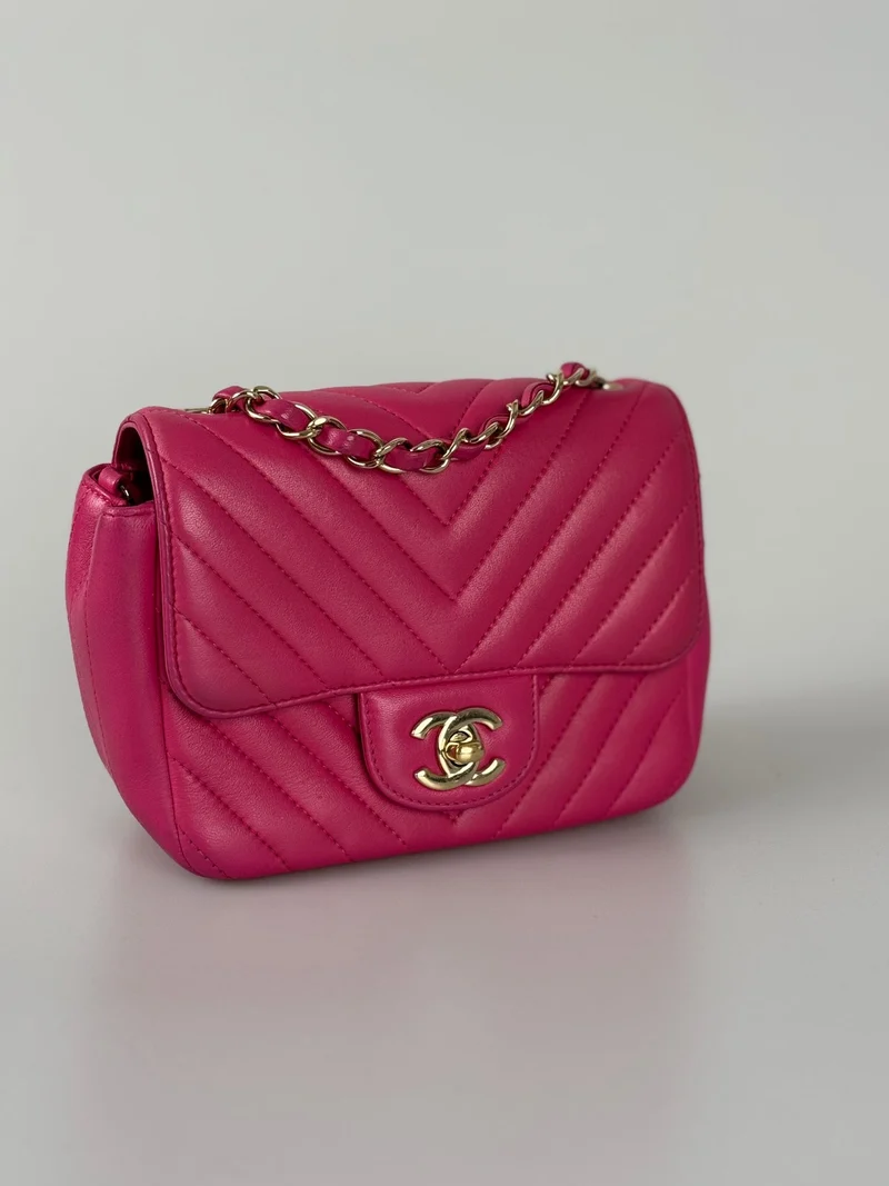 Chanel Pre-Owned Mini Square Klassische Chevron-Überschlagtasche