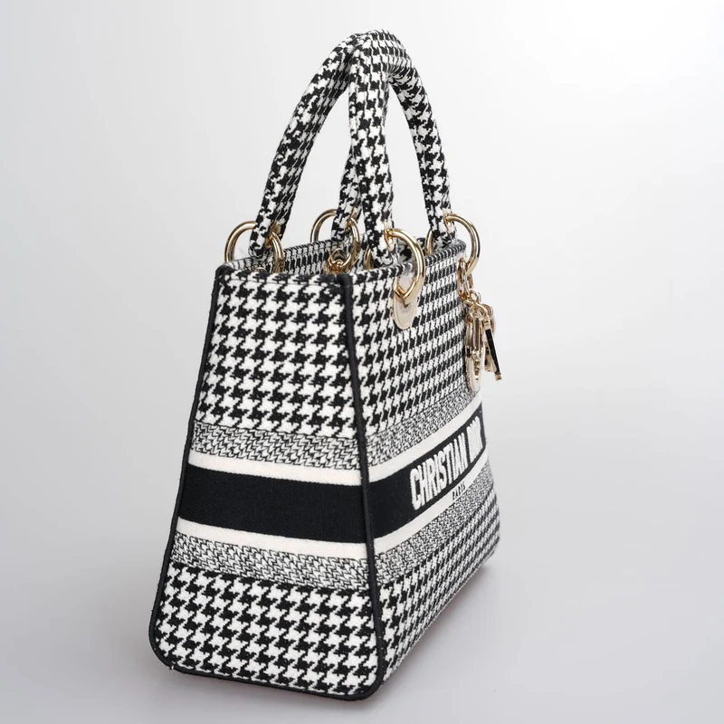 Christian Dior – Mittlere Lady D-Lite-Tasche aus Canvas mit Hahnentrittmuster in Schwarz und Weiß