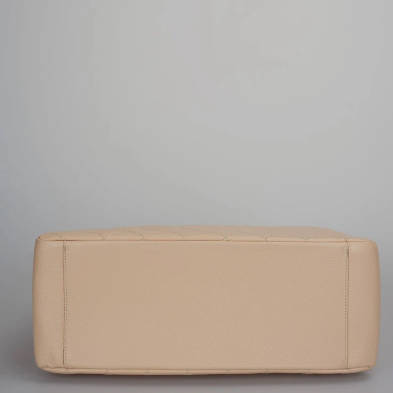 Chanel Beige Grand Shopping Tote GST Tasche aus Kaviarleder mit goldener Hardware