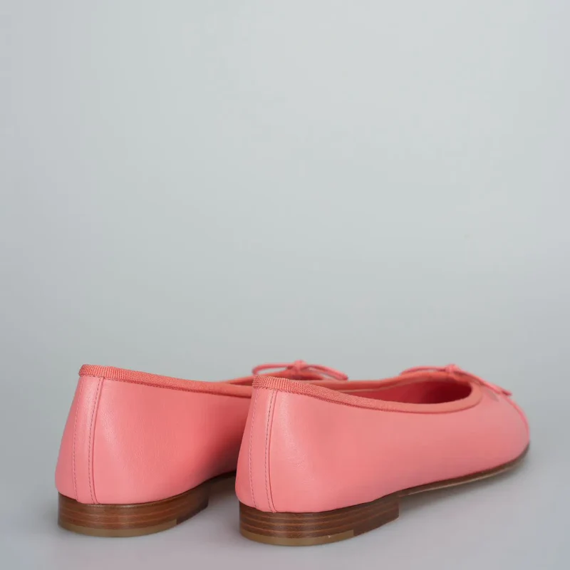 Chanel Ballerinas Rosa Lammleder Cap Toe CC Größe 40