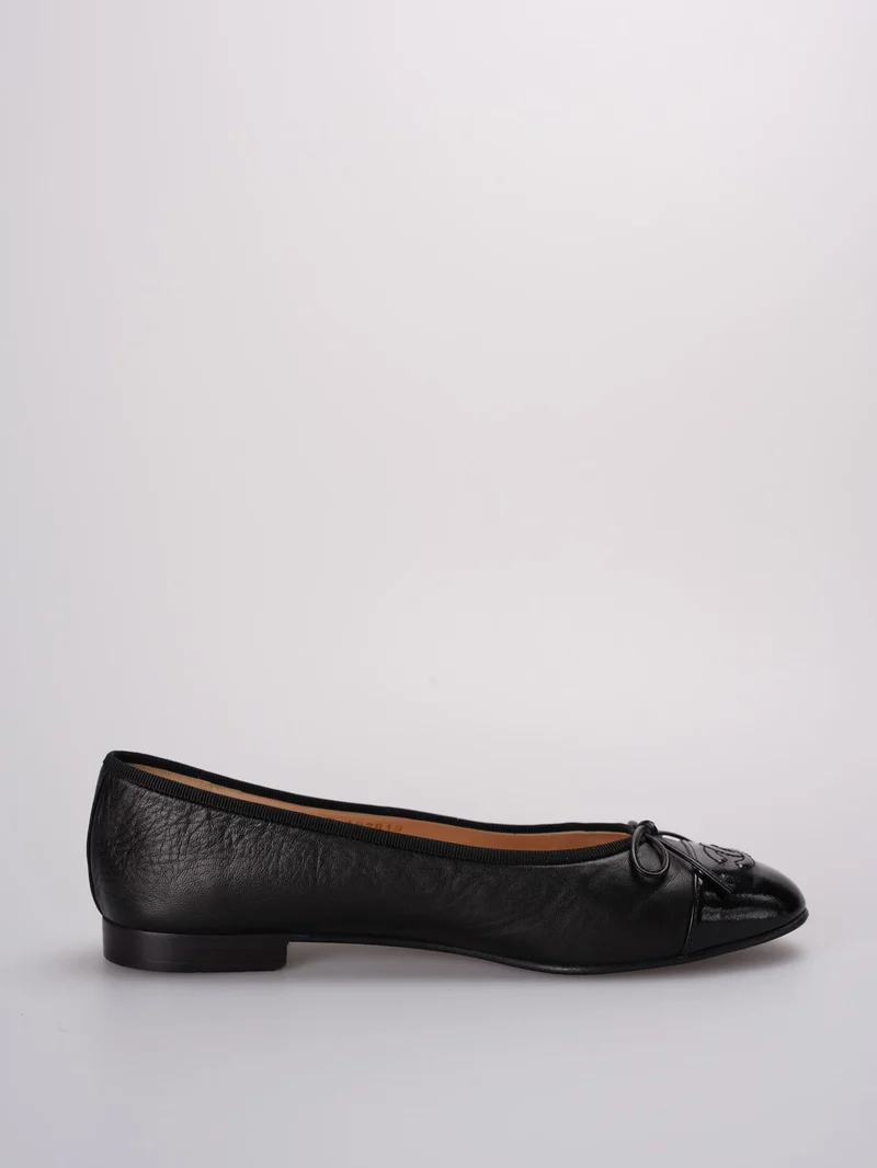 Chanel Ballerinas aus schwarzem Leder, Zehengröße 40