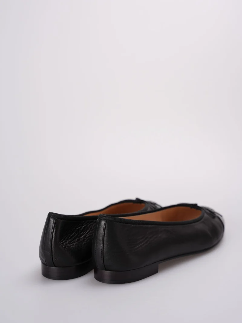Chanel Ballerinas aus schwarzem Leder, Zehengröße 40