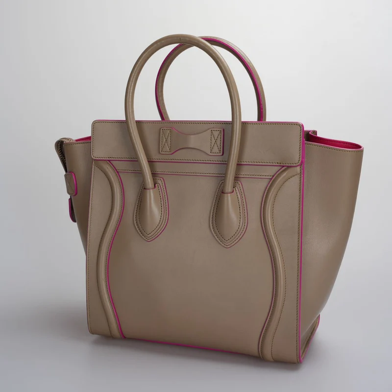 CELINE Mini-Reisegepäck aus Kalbsleder in Beige