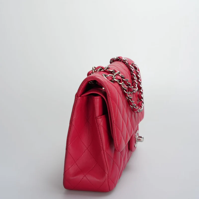 Chanel Rote mittelgroße zeitlose Flap Bag mit silberner Hardware