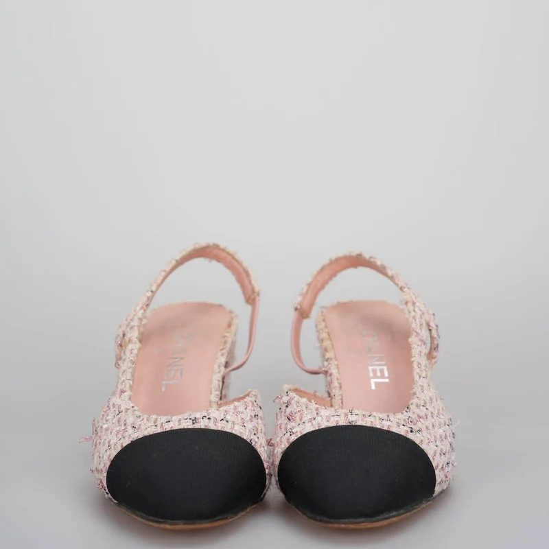 Chanel ineinandergreifende CC-Logo-Tweed-Slingback-Pumps Größe 37.5
