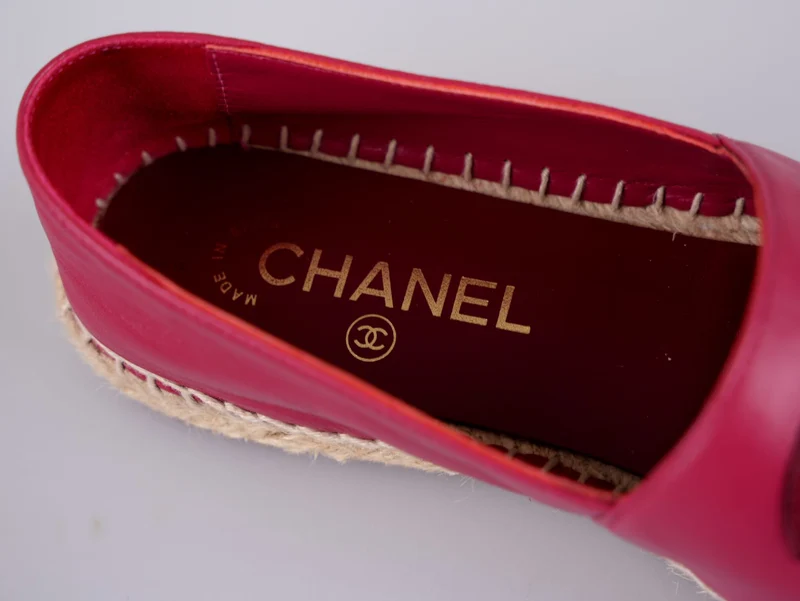 Chanel Lammleder CC Espadrilles Fuchsia Schwarz Größe 38