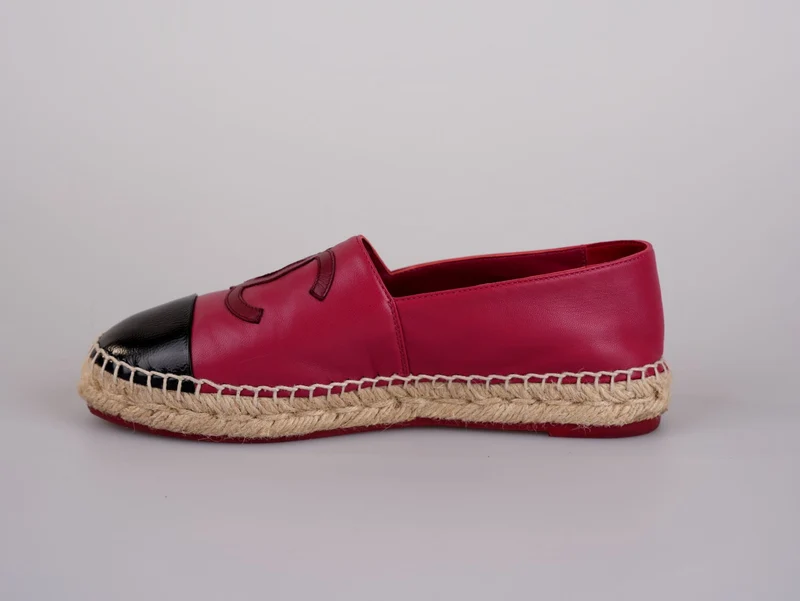 Chanel Lammleder CC Espadrilles Fuchsia Schwarz Größe 38