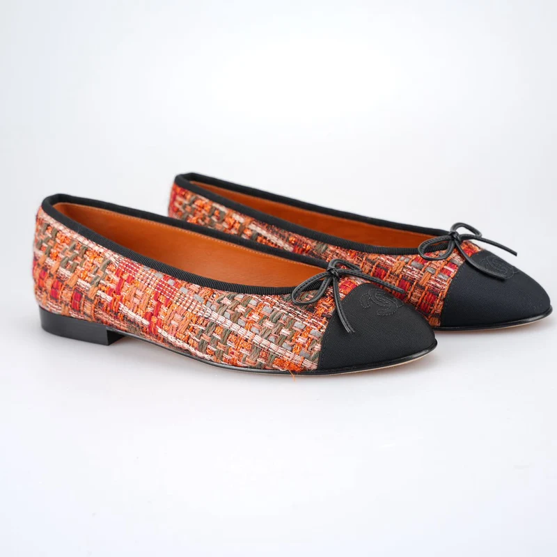 Chanel Ballerinas Mehrfarbiger Stoff und Leder CC 38