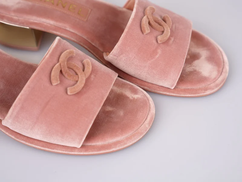 Chanel Gold Heels Rosa Pantoletten Größe 38C