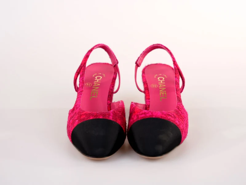Chanel Pink/Schwarz Tweed und Canvas CC Slingback Pumps Größe 36.5C