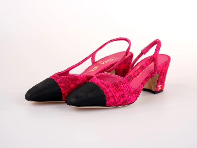 Chanel Pink/Schwarz Tweed und Canvas CC Slingback Pumps Größe 36.5C