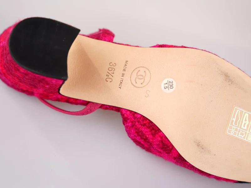 Chanel Pink/Schwarz Tweed und Canvas CC Slingback Pumps Größe 36.5C