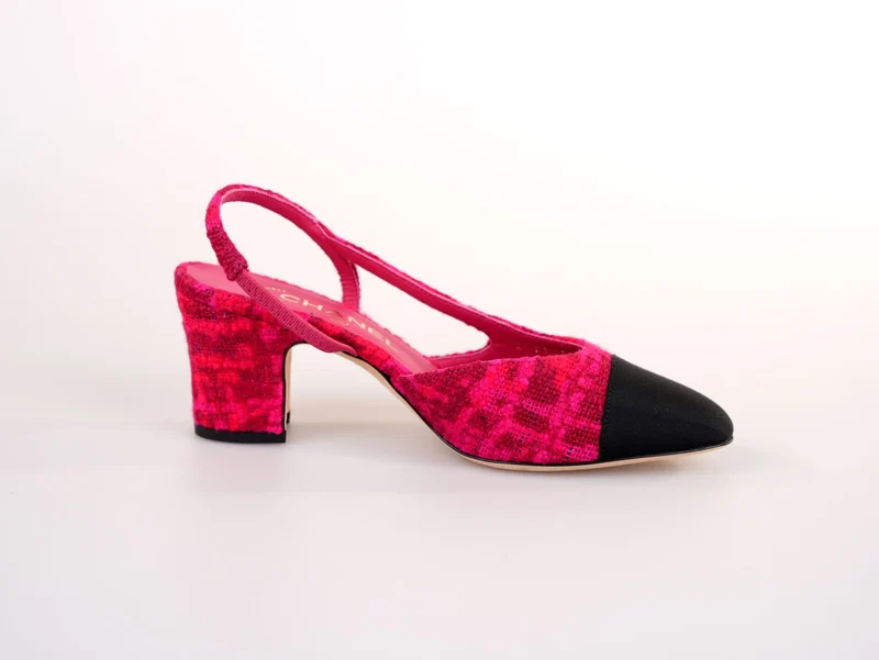 Chanel Pink/Schwarz Tweed und Canvas CC Slingback Pumps Größe 36.5C