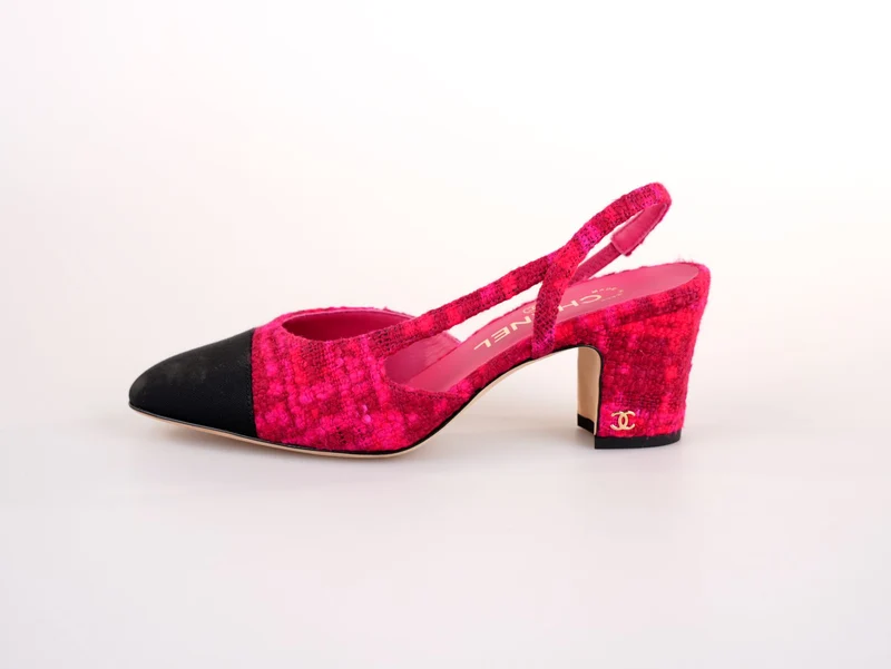 Chanel Pink/Schwarz Tweed und Canvas CC Slingback Pumps Größe 36.5C