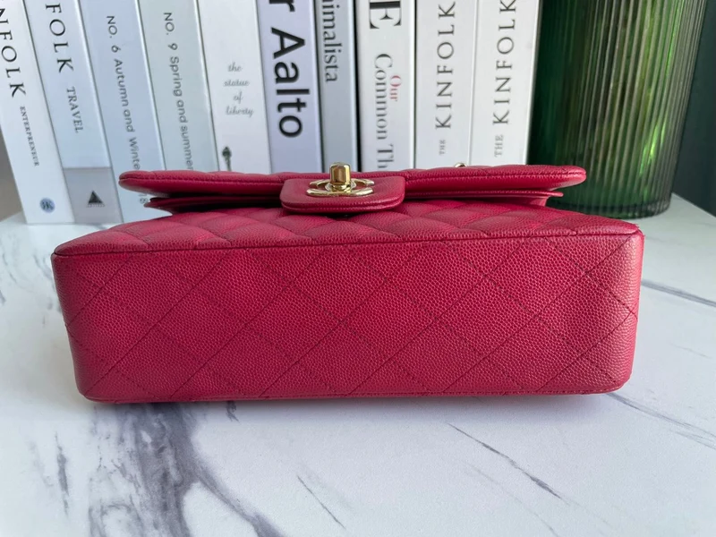 Chanel Red Timeless Flap Bag Kaviarleder Klein