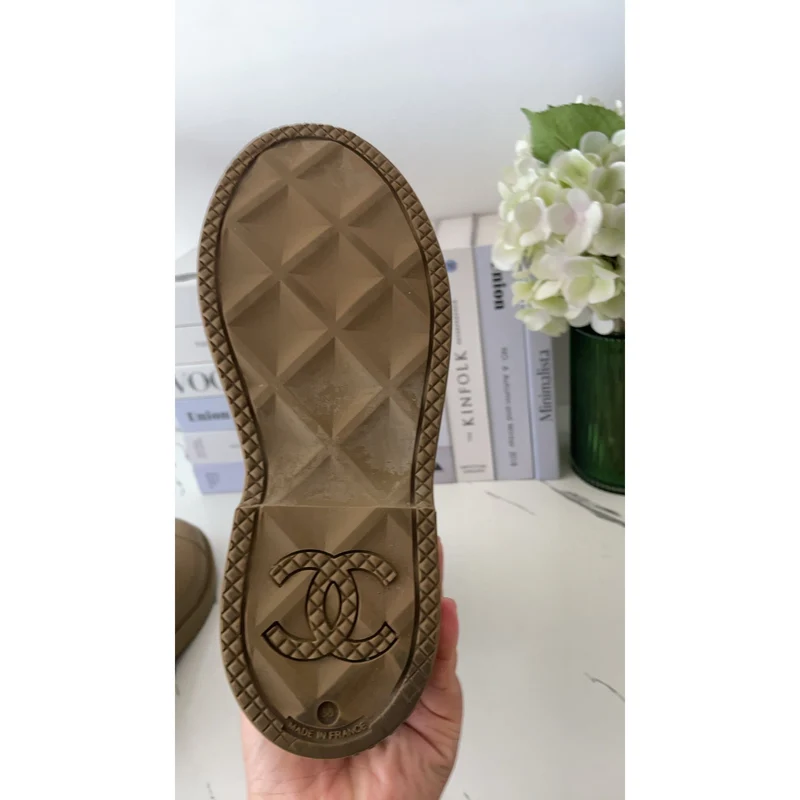 Chanel Regenstiefel
