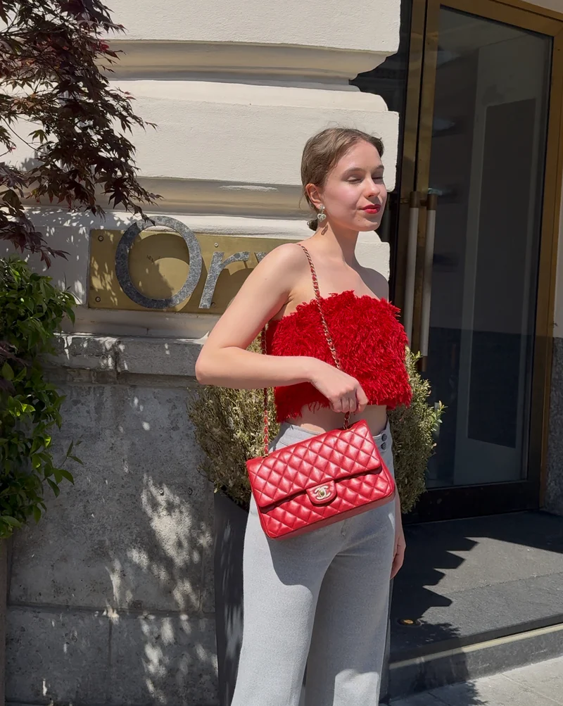 Chanel Red Classic Double Flap Bag aus mittelgroßem Lammleder mit goldenen Beschlägen