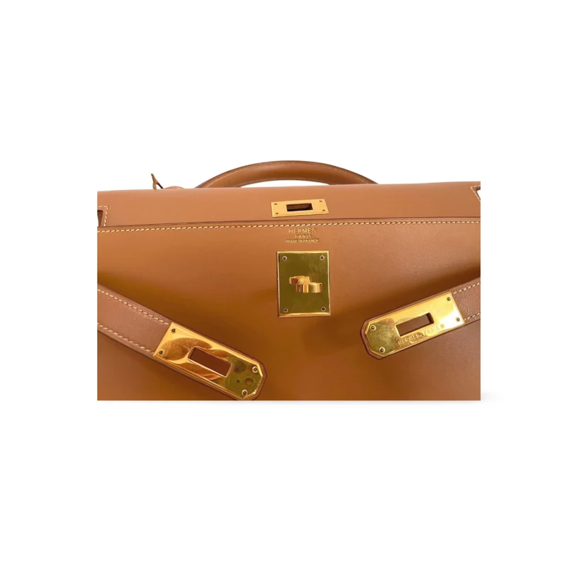 Hermes Kelly Bag 32cm aus Gold (Braun) Boxleder mit Goldbeschlägen
