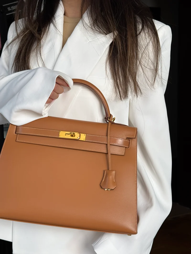 Hermes Kelly Bag 32cm aus Gold (Braun) Boxleder mit Goldbeschlägen